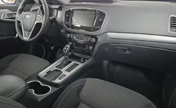 Geely Emgrand X7 2018 года за 32 990 BYN в Минск