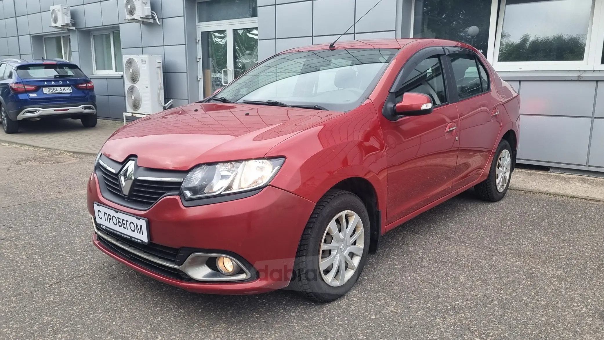 Renault Logan 2015 года за 23 990 BYN в Витебск