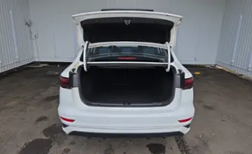 Geely Emgrand 2023 года за 38 990 BYN в Минск