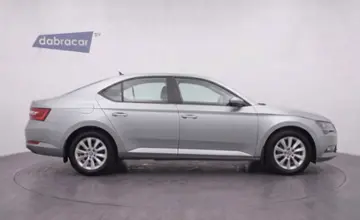 Skoda Superb 2015 года за 39 800 BYN в Минск