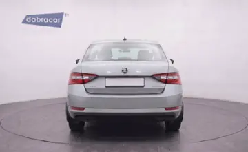 Skoda Superb 2015 года за 39 800 BYN в Минск