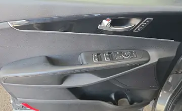 Kia Sorento 2016 года за 52 200 BYN в Минск