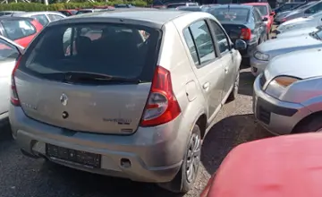 Renault Sandero 2011 года за 9 500 BYN в Минск