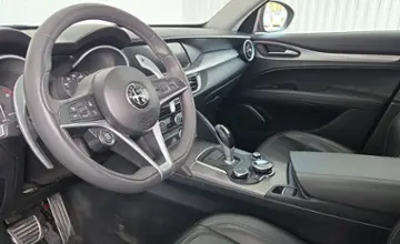 Alfa Romeo Stelvio 2017 года за 67 090 BYN в Минск