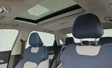 Geely Emgrand 2023 года за 35 900 BYN в Минск