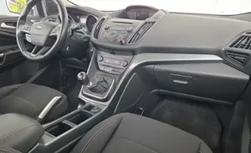 Ford Kuga 2019 года за 47 600 BYN в Минск