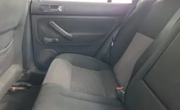 Volkswagen Golf 2000 года за 10 990 BYN в Минск