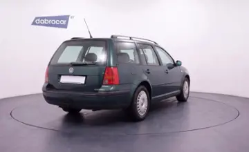 Volkswagen Golf 2000 года за 10 500 BYN в Минск