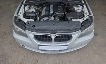 BMW 5 серии 2004 года за 19 900 BYN в Минск