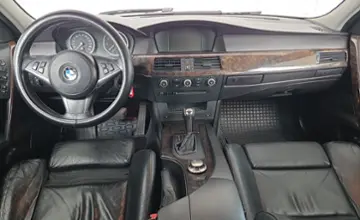 BMW 5 серии 2004 года за 19 900 BYN в Минск