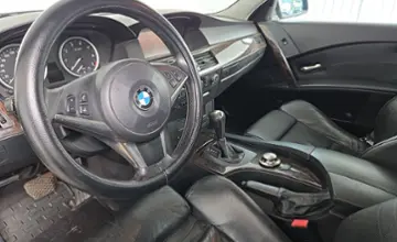 BMW 5 серии 2004 года за 19 900 BYN в Минск