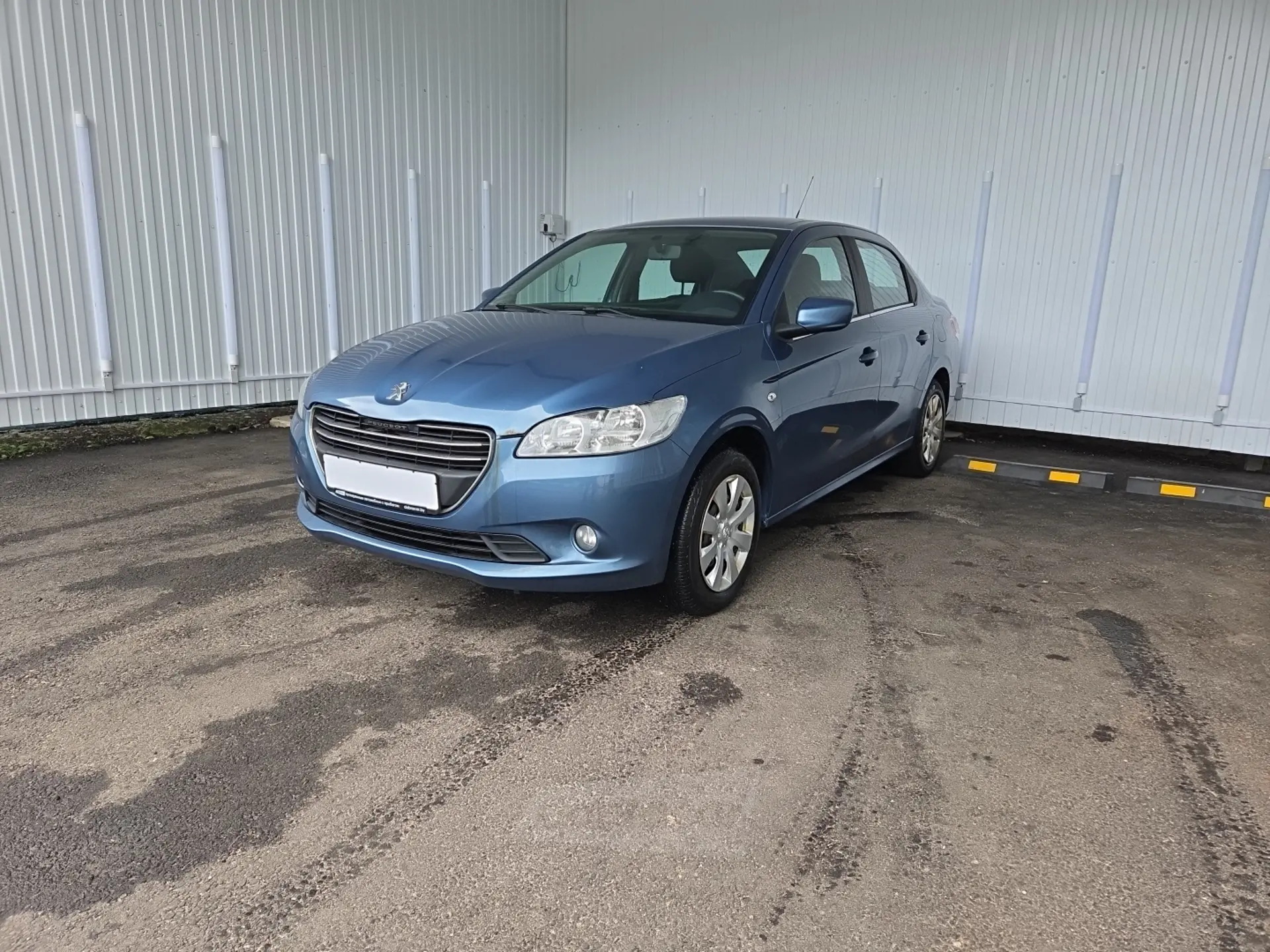 Peugeot 301 2015 года за 17 990 BYN в Минск