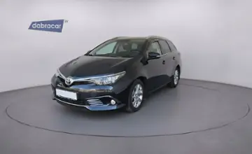 Toyota Auris 2016 года за 34 000 BYN в Минск