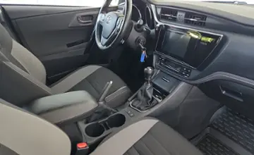 Toyota Auris 2016 года за 35 990 BYN в Минск