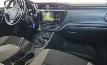 Toyota Auris 2016 года за 35 990 BYN в Минск