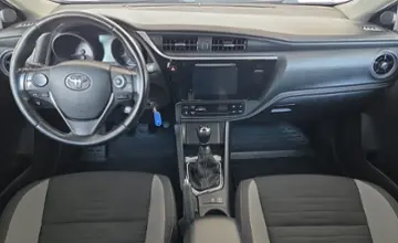 Toyota Auris 2016 года за 35 990 BYN в Минск