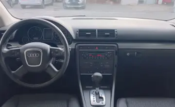 Audi A4 2005 года за 20 800 BYN в Минск