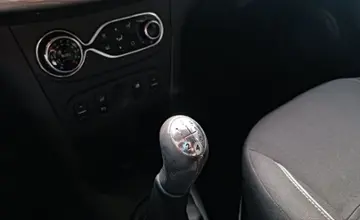 Renault Sandero 2018 года за 31 400 BYN в Минск