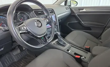 Volkswagen Golf 2017 года за 33 990 BYN в Минск