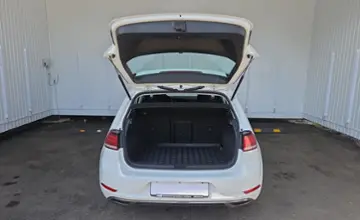 Volkswagen Golf 2017 года за 33 990 BYN в Минск