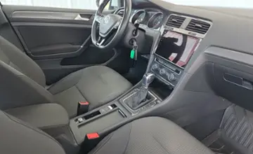 Volkswagen Golf 2017 года за 33 990 BYN в Минск