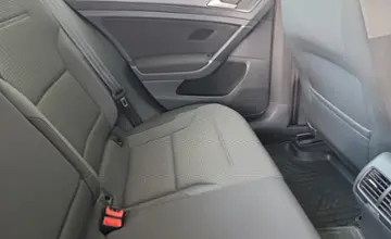Volkswagen Golf 2017 года за 33 990 BYN в Минск