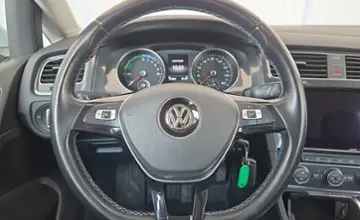 Volkswagen Golf 2017 года за 33 990 BYN в Минск