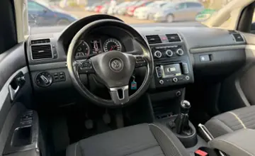 Volkswagen Touran 2015 года за 36 890 BYN в Гомель
