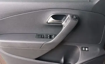 Volkswagen Polo 2015 года за 25 990 BYN в Минск