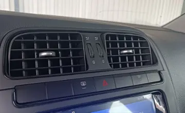 Volkswagen Polo 2015 года за 25 990 BYN в Минск