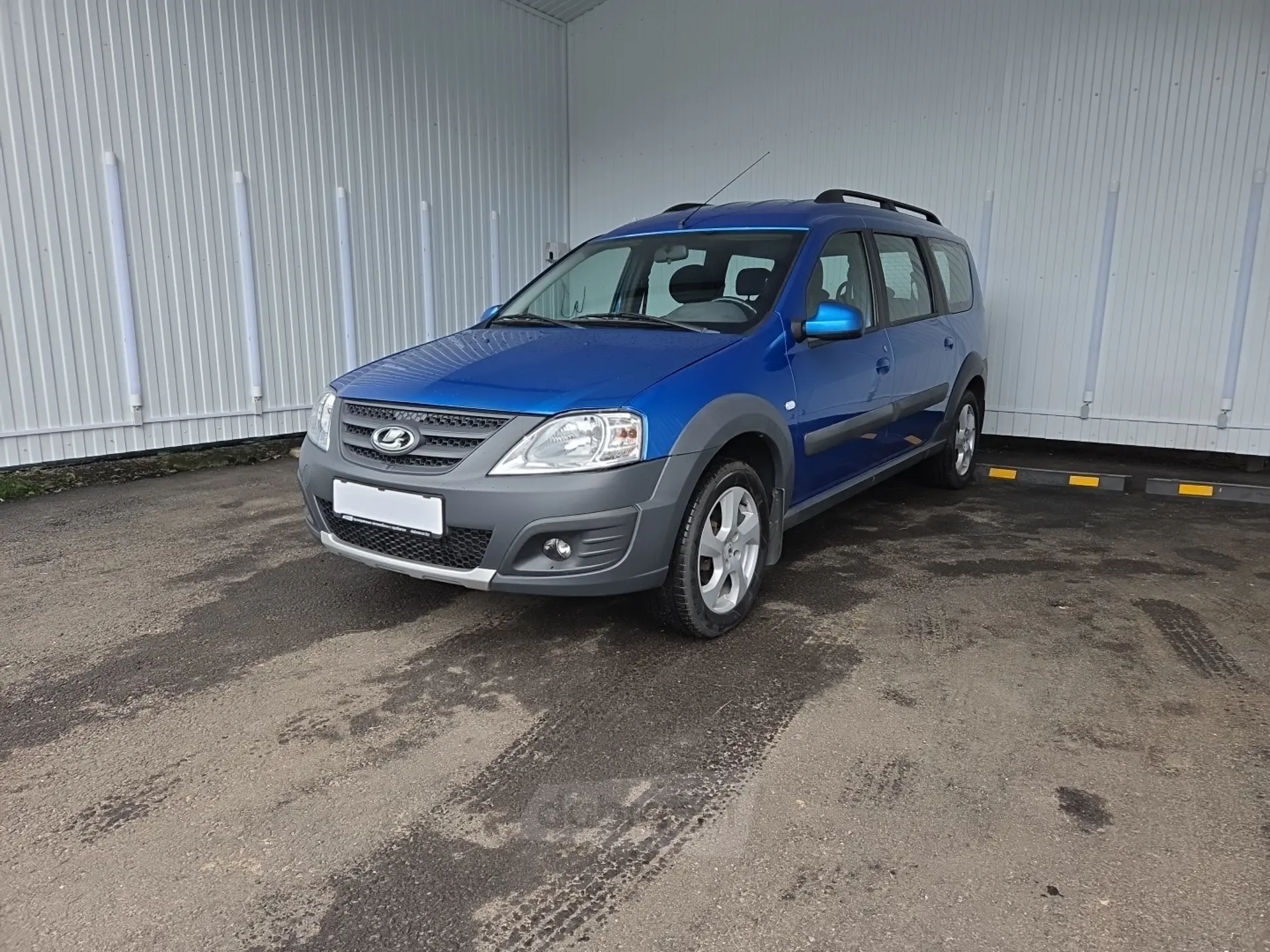LADA (ВАЗ) Largus Cross 2020 года за 33 090 BYN в Минск