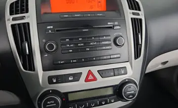 Kia Ceed 2008 года за 16 990 BYN в Минск