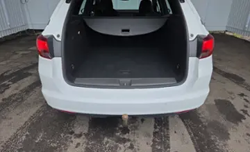 Opel Astra 2019 года за 33 300 BYN в Минск
