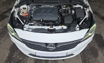 Opel Astra 2019 года за 33 300 BYN в Минск
