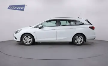 Opel Astra 2019 года за 32 300 BYN в Минск