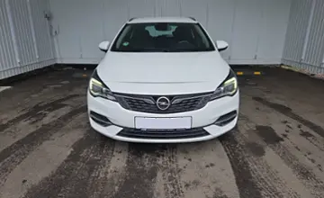 Opel Astra 2019 года за 33 300 BYN в Минск