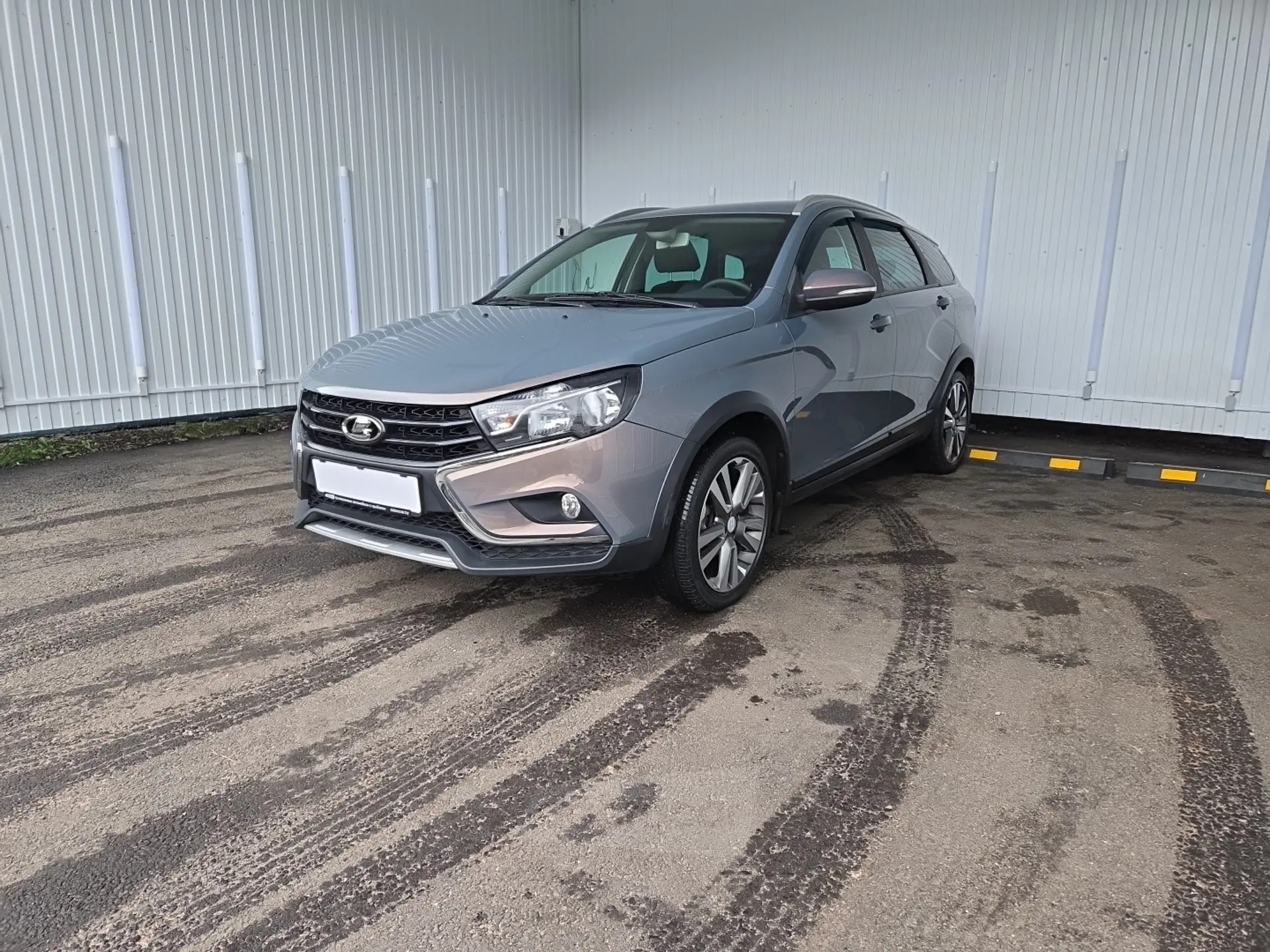 LADA (ВАЗ) Vesta Cross 2019 года за 37 200 BYN в Минск