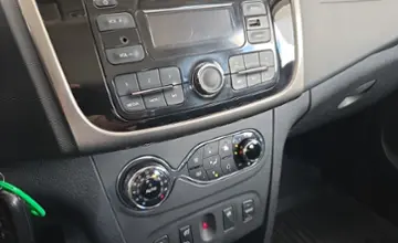 Renault Sandero 2018 года за 29 990 BYN в Минск