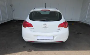 Opel Astra 2010 года за 18 990 BYN в Минск