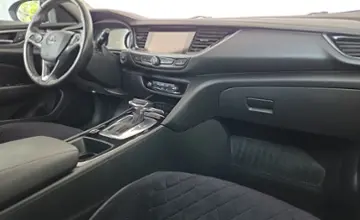 Opel Insignia 2019 года за 43 090 BYN в Минск