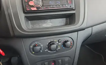 Renault Sandero 2017 года за 14 590 BYN в Минск