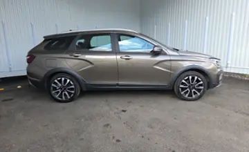 LADA (ВАЗ) Vesta Cross 2024 года за 49 390 BYN в Минск