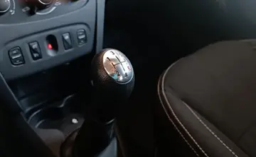 Renault Logan 2018 года за 18 990 BYN в Минск