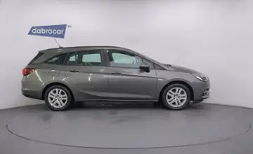 Opel Astra 2019 года за 32 090 BYN в Минск