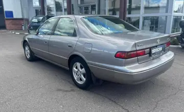  Camry