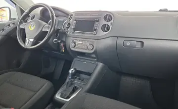 Volkswagen Tiguan 2013 года за 28 400 BYN в Минск