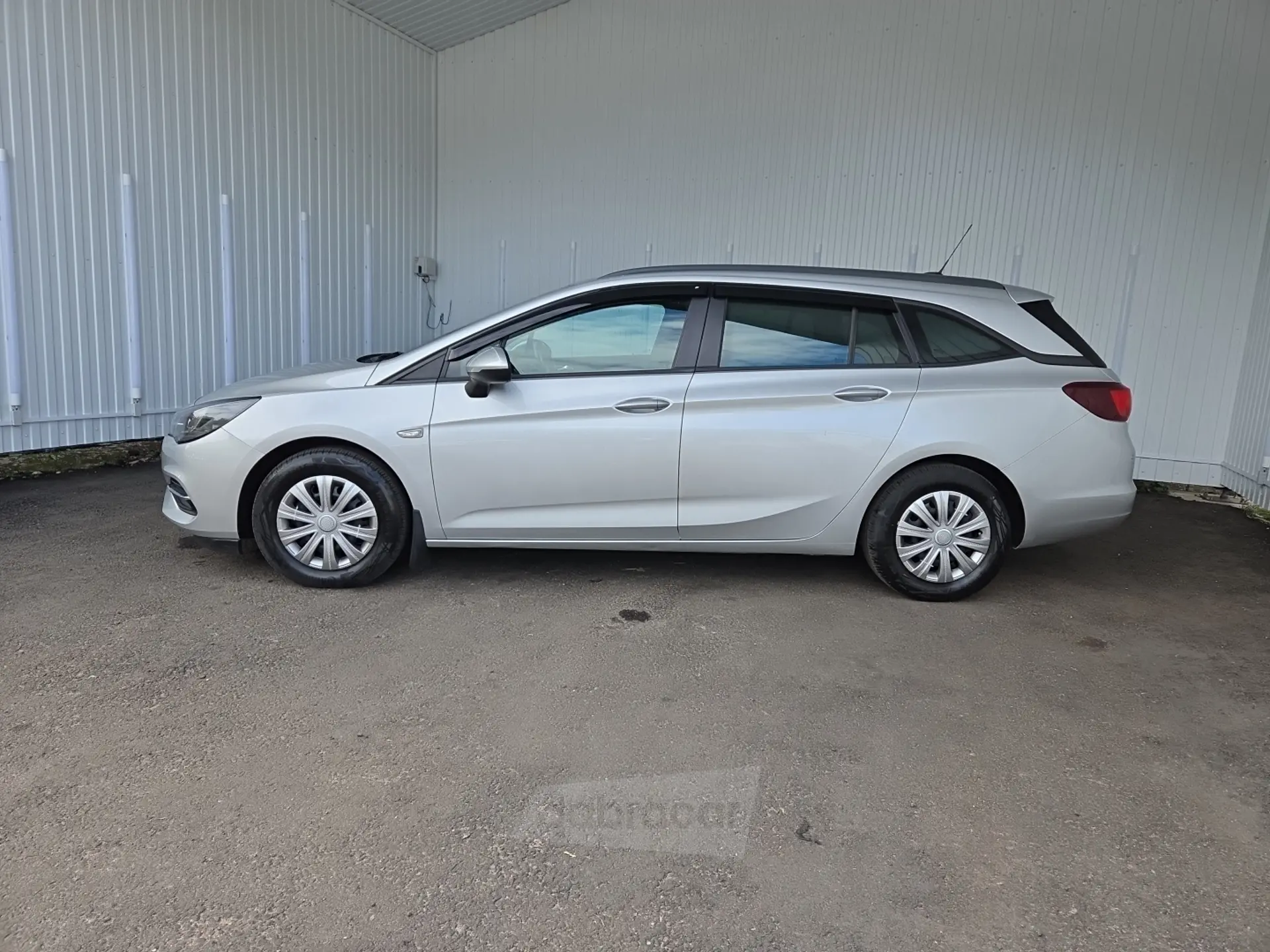  Astra