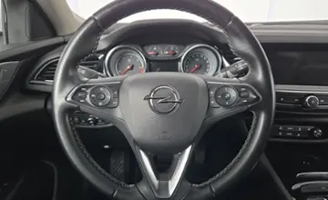 Opel Insignia 2017 года за 47 000 BYN в Минск