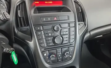 Opel Astra 2010 года за 16 800 BYN в Минск