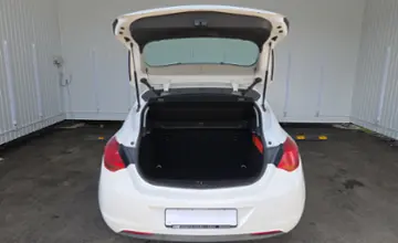 Opel Astra 2010 года за 16 800 BYN в Минск
